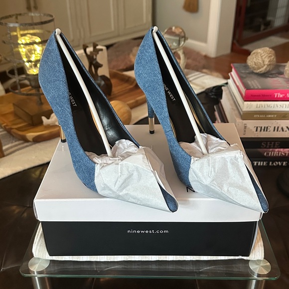 NINE WEST Bowy Dress Pump in Medium Blue Denim, Size 9.5 BNIB 🔥 - Picture 7 of 8